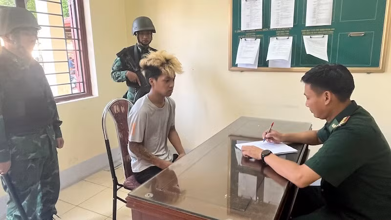 Triệt phá đường dây tổ chức cho người nước ngoài nhập cảnh trái phép vào Việt Nam để đưa sang Campuchia -0
