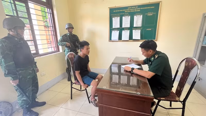 Triệt phá đường dây tổ chức cho người nước ngoài nhập cảnh trái phép vào Việt Nam để đưa sang Campuchia -0