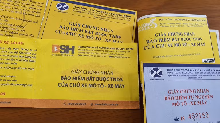 Bộ Tài chính không muốn bỏ bảo hiểm xe máy -0