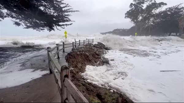 Mưa lũ bất thường tại California khiến hàng chục người thiệt mạng