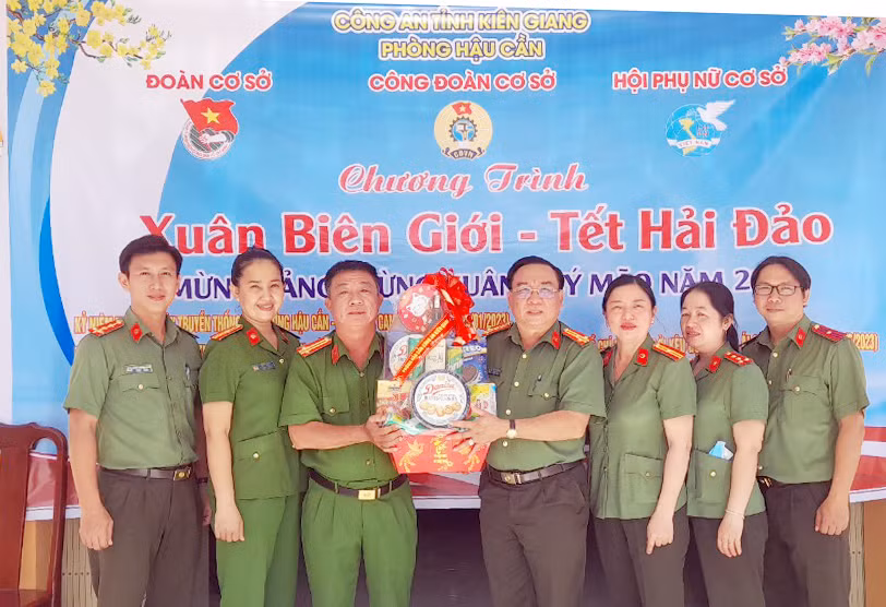 haucan 2.jpg -0