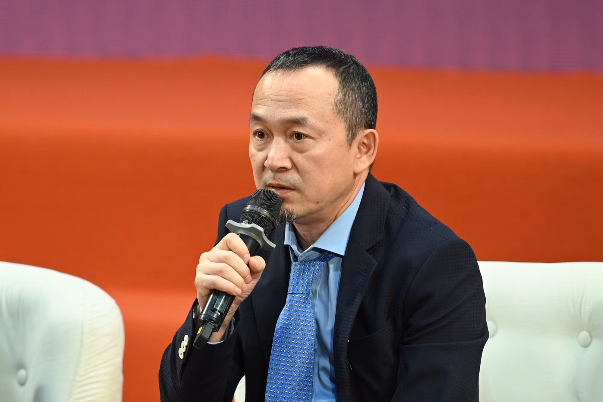 Công nghiệp văn hóa - trông người mà ngẫm… -0