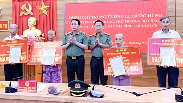 Xuân mới trên đất thiêng Quảng Trị