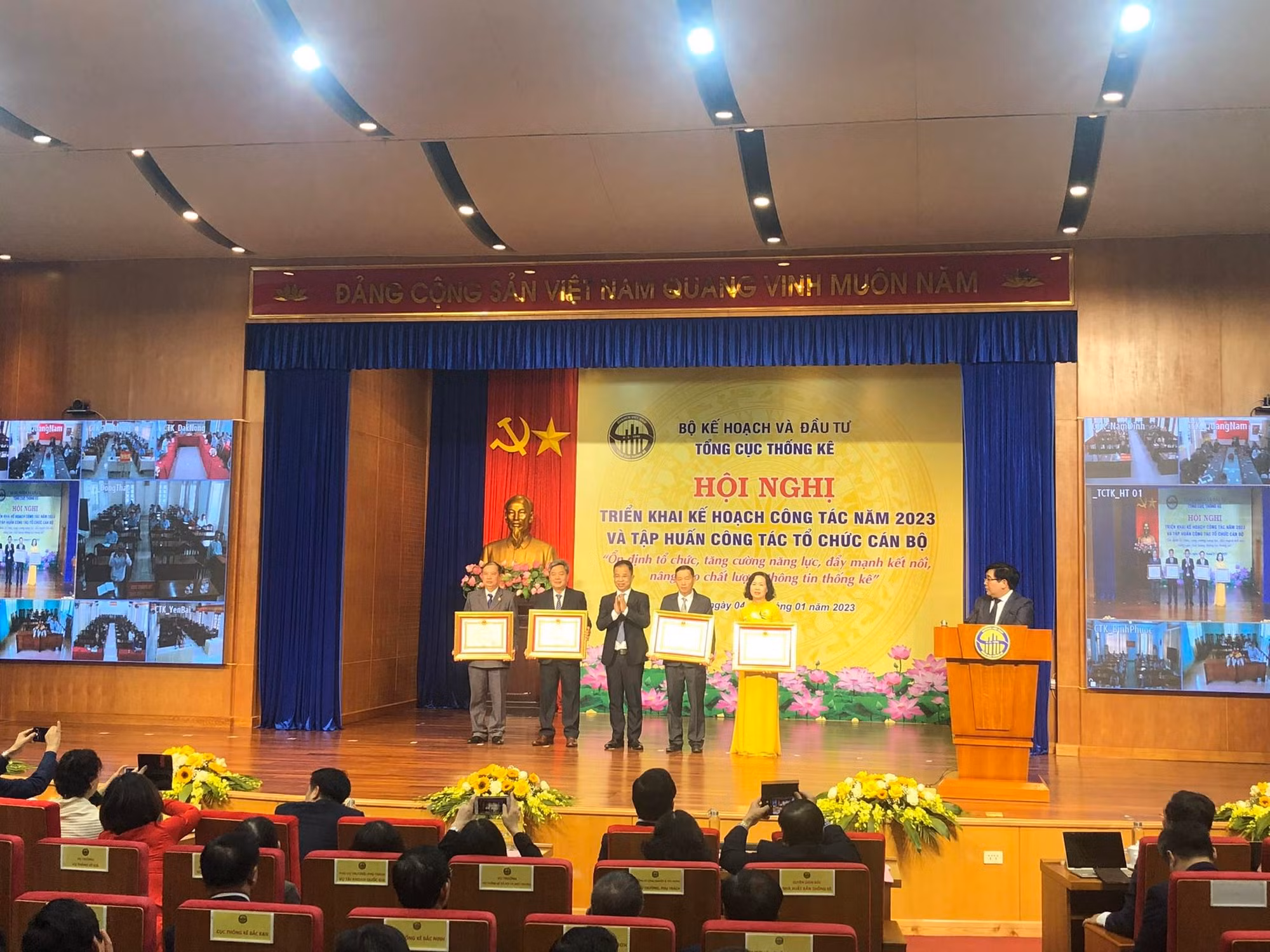 Chủ động đổi mới và thích ứng, tạo động lực đột phá cho hoạt động thống kê -0