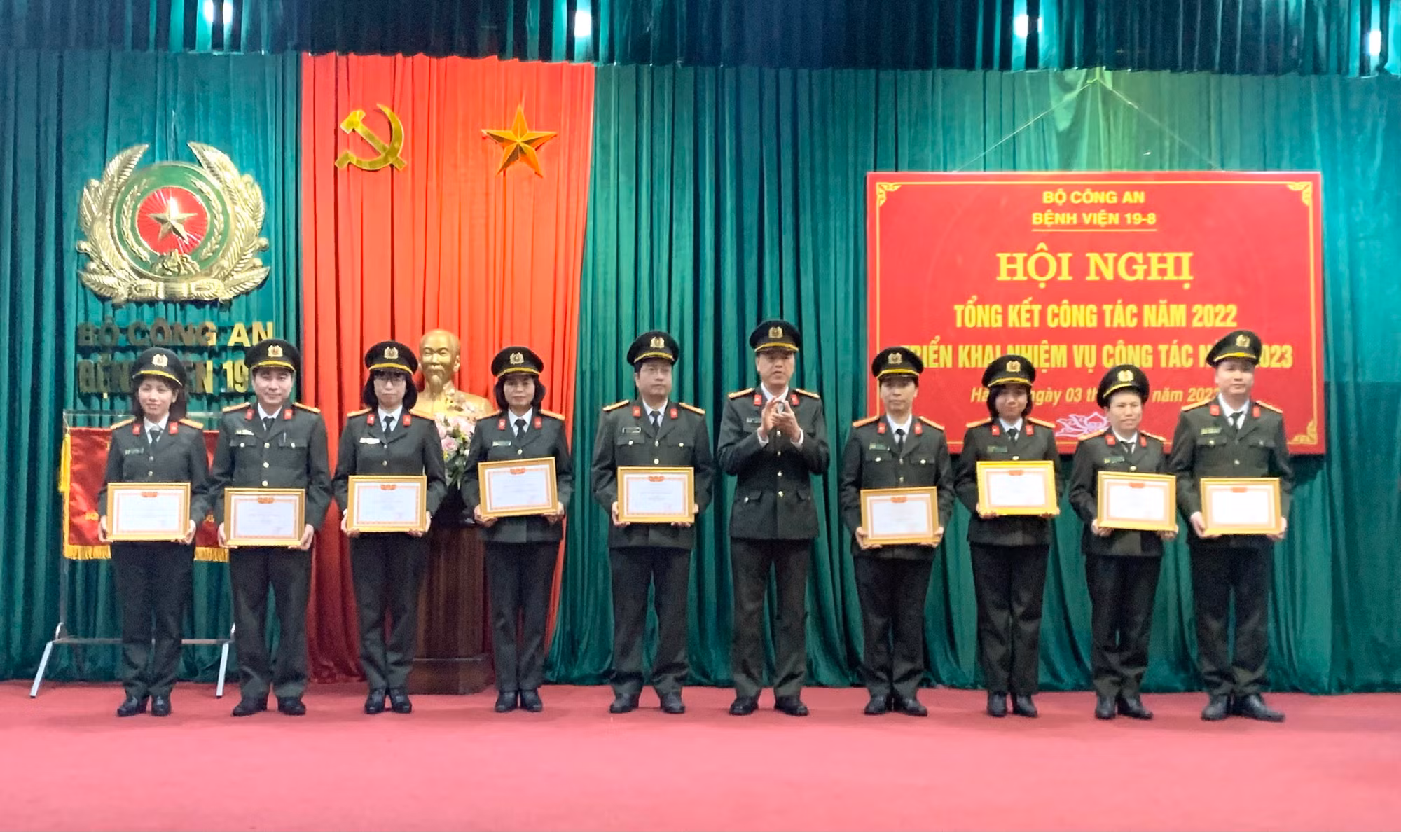Bệnh viện 19-8 -0