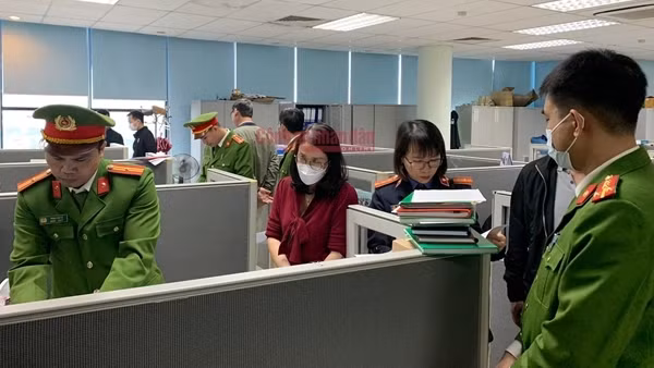Cận cảnh khám xét Phòng Kiểm định xe cơ giới, Cục Đăng kiểm Việt Nam