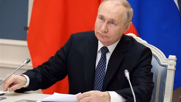 Tổng thống Nga Putin phát lệnh ngừng bắn, Ukraine từ chối