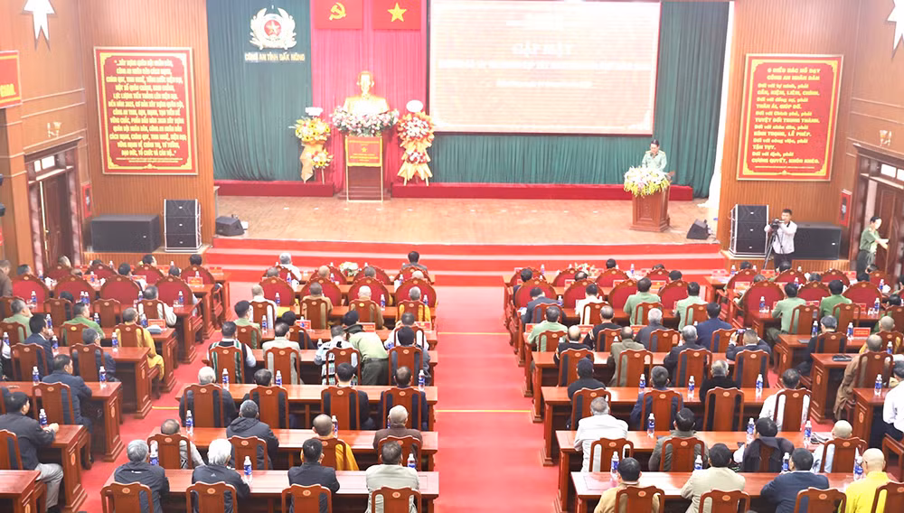 Công an Đắk Nông gặp mặt người có uy tín tiêu biểu nhân dịp Tết Nguyên đán Qúy Mão 2023 -0