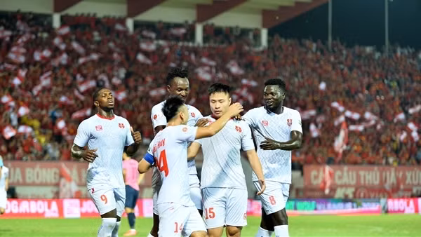 Chuyện tiền trong mùa chuyển nhượng V.League 2023