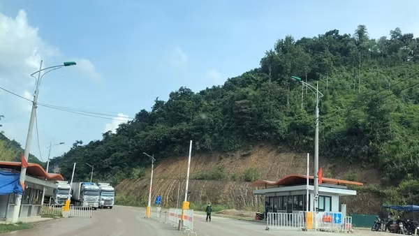 Trung Quốc điều chỉnh biện pháp thông quan tại các cửa khẩu từ ngày 8/1