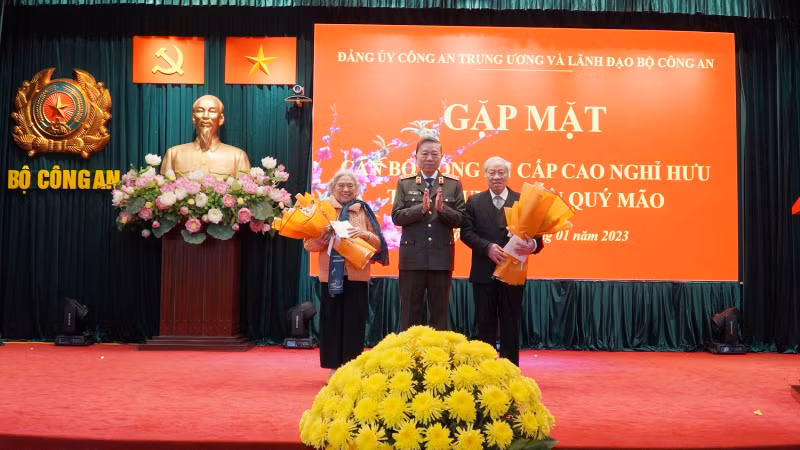 Gặp mặt, chúc Tết cán bộ Công an cấp cao đã nghỉ hưu tại Hà Nội -0