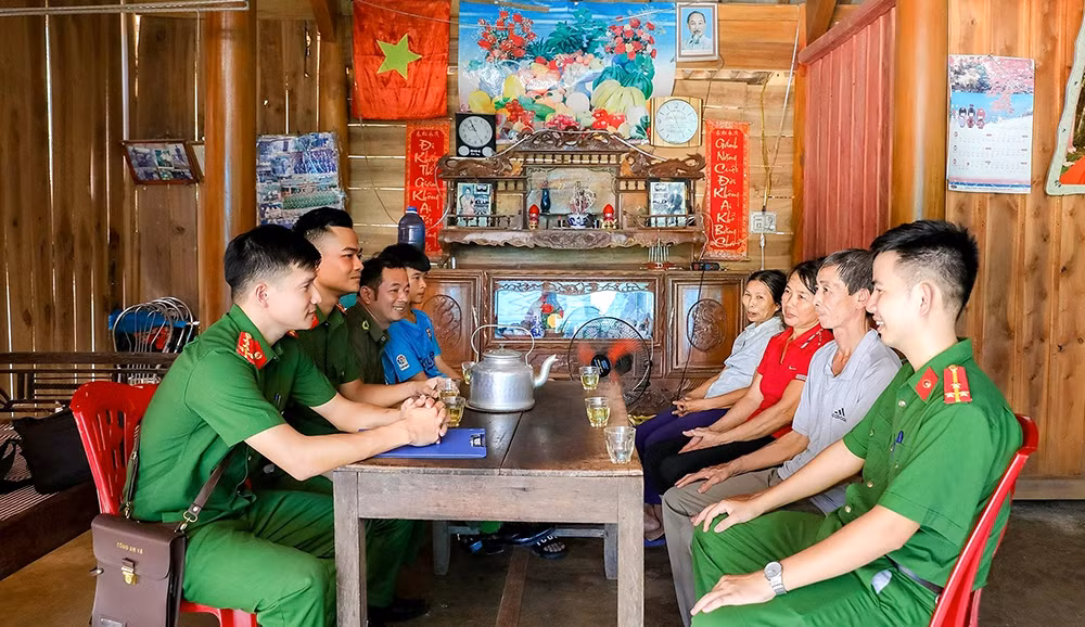 T42-Biên thùy Hương Sơn mùa hoa đào nở -0