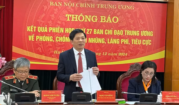 họp báo.jpg -0