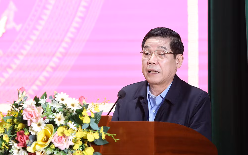 bí thư.jpg -0