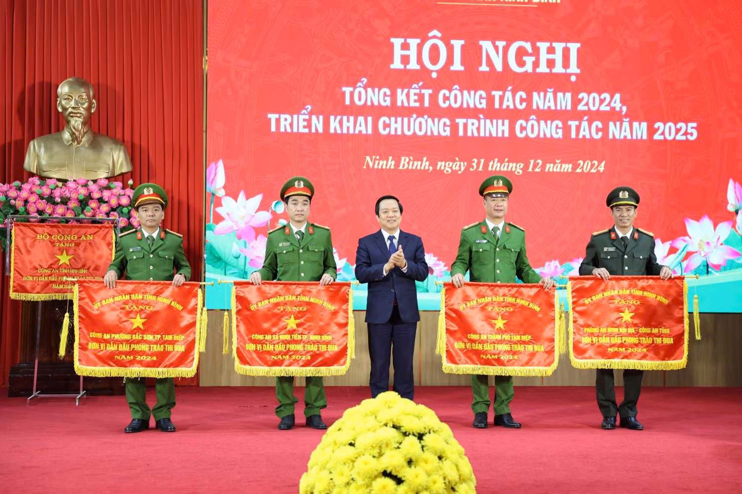 Công an tỉnh Ninh Bình triển khai nhiệm vụ công tác năm 2025 -0