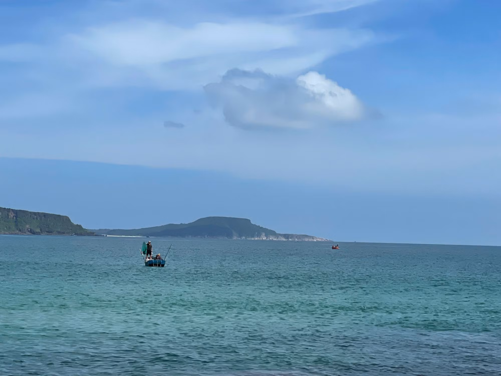 Hai ngư dân Phú Yên tử vong bất thường trên hai tàu cá đang vận hành ngoài biển khơi -0