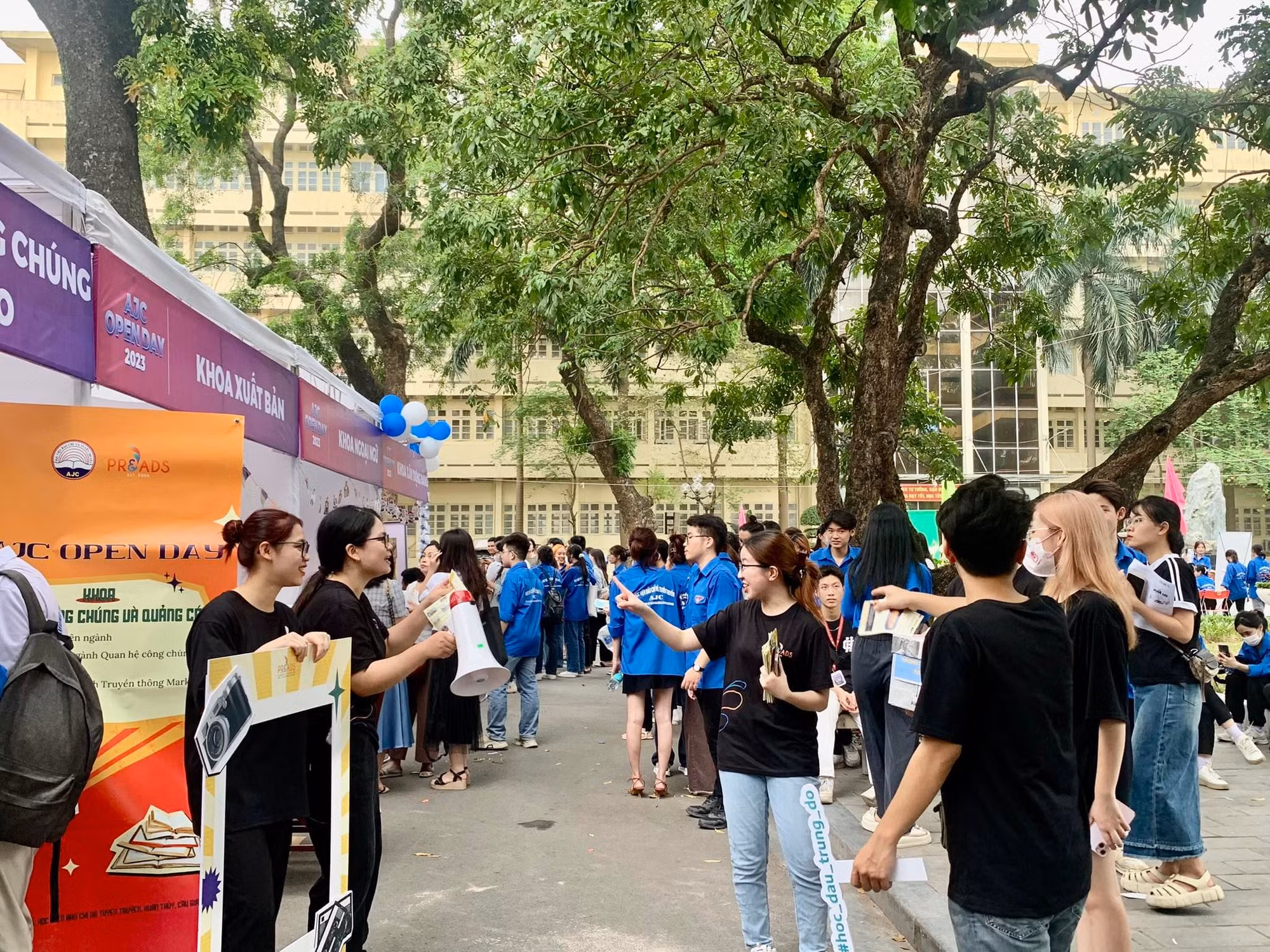 Học viện Báo chí và Tuyên truyền tổ chức Ngày hội Tư vấn, tuyển sinh hướng nghiệp năm 2023 -0