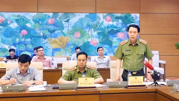 Cấp Giấy chứng nhận căn cước cho người gốc Việt Nam là quy định tiến bộ, ý nghĩa nhân văn
