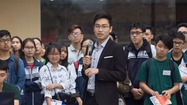 Phạt học sinh phạm lỗi bằng cách… đọc sách, nên hay không nên?