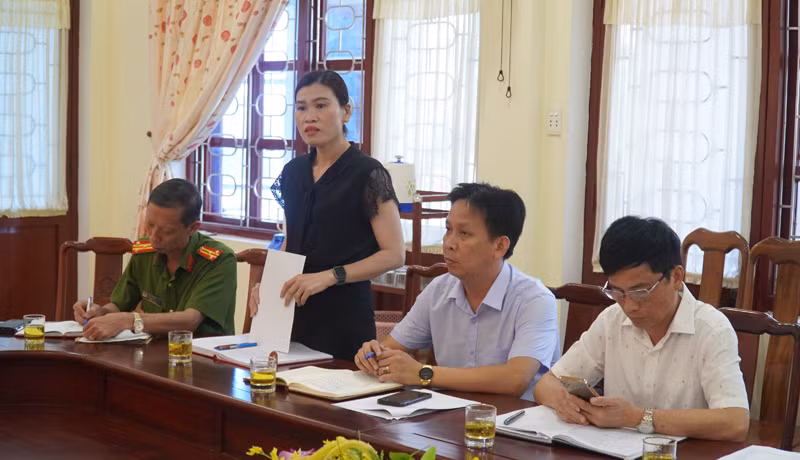 Vụ đỉa trong bình nước uống nguyên tem đề nghị Công an vào cuộc -0