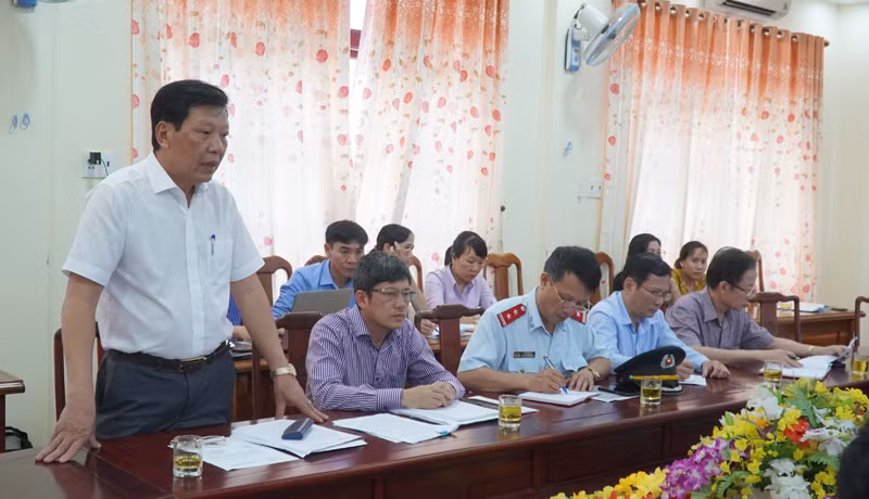 Vụ đỉa trong bình nước uống nguyên tem đề nghị Công an vào cuộc -0
