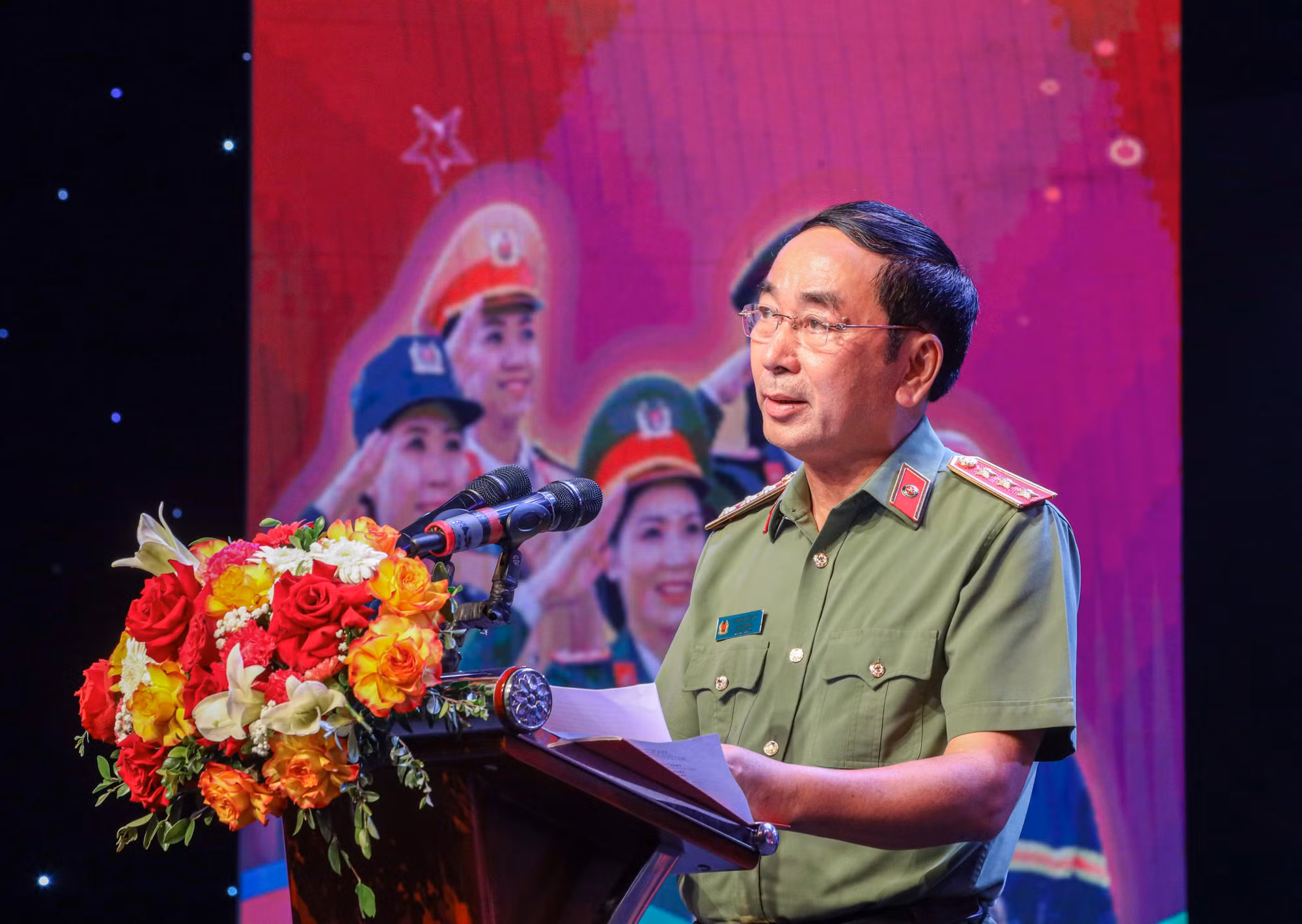 Tuyên dương 20 gương “Phụ nữ Công an tiêu biểu” năm 2022 -0