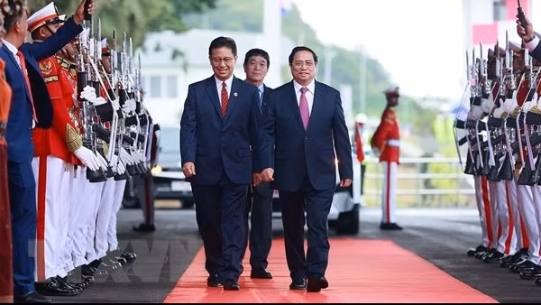 Thủ tướng Phạm Minh Chính bắt đầu dự các hoạt động Hội nghị Cấp cao ASEAN 42