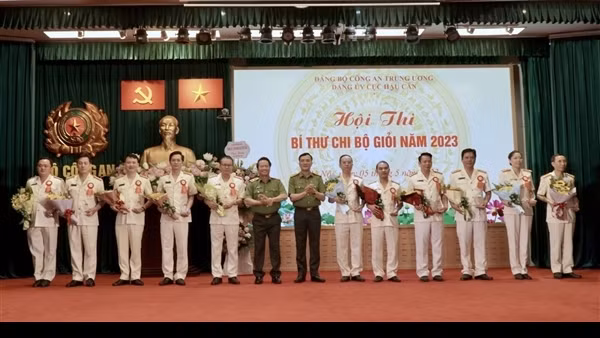Sôi nổi Hội thi Bí thư chi bộ giỏi trong Đảng bộ Cục Hậu cần