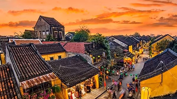 Tuyển 200 tác phẩm cho triển lãm "Việt Nam qua ống kính nhiếp ảnh gia quốc tế"