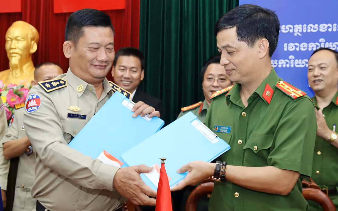 Đẩy mạnh hợp tác quốc tế trong đấu tranh phòng chống tội phạm tuyến biên giới -1