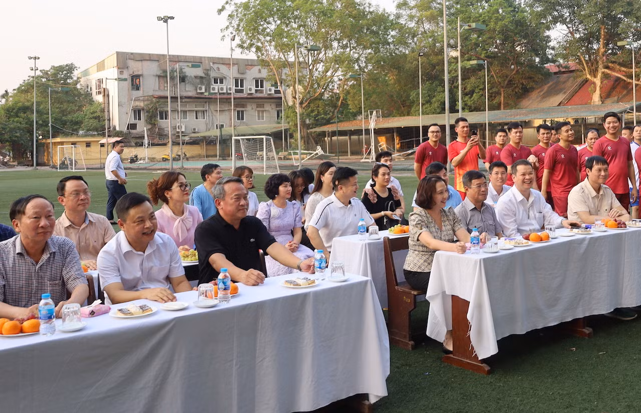Giao lưu thể thao chào mừng thành công Đại hội Công đoàn Uỷ ban Kiểm tra Trung ương -0