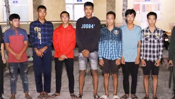 Mâu thuẫn trên mạng xã hội, 2 nhóm hẹn nhau "hỗn chiến"