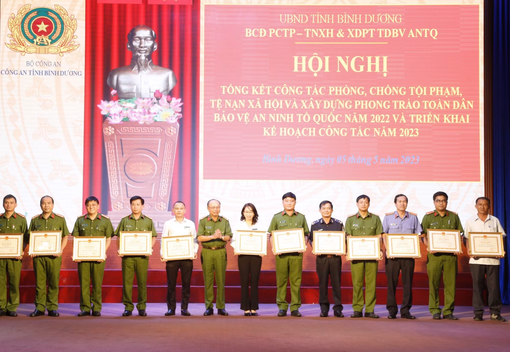 Nhiều mô hình phòng chống tội phạm ở Bình Dương được nhân rộng toàn quốc -0