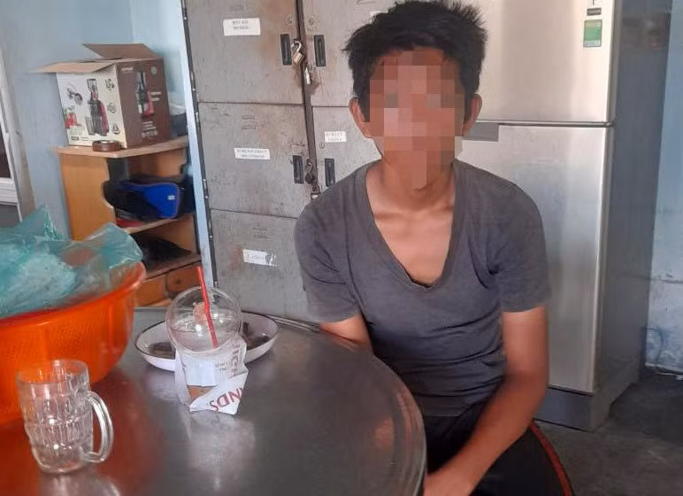 Điều tra đối tượng 14 tuổi 3 lần trộm xe ôtô -0