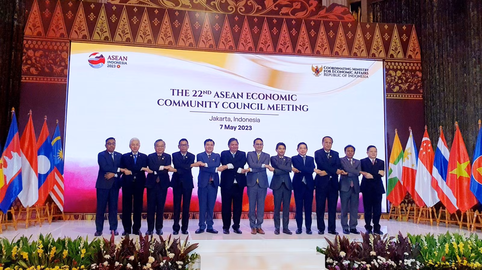 Đảm bảo phát triển kinh tế bền vững và tăng cường năng lực cạnh tranh khu vực ASEAN -0