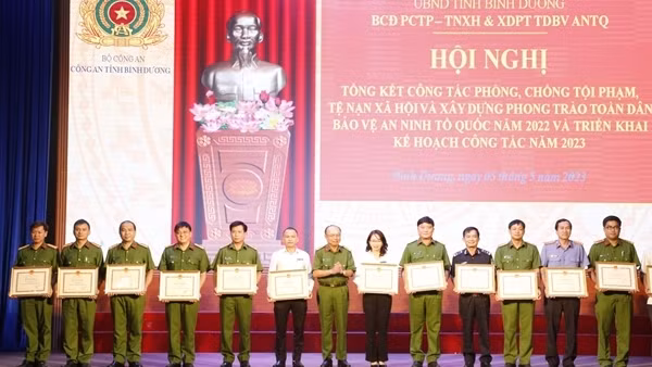 Nhiều mô hình phòng chống tội phạm ở Bình Dương được nhân rộng toàn quốc