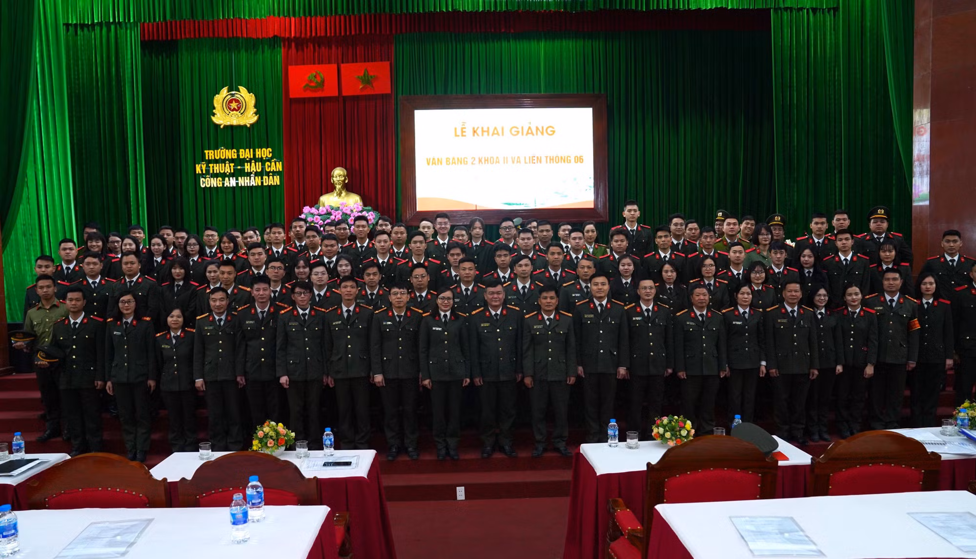 Khai giảng hệ Văn bằng 2 các ngành Trinh sát, Kỹ thuật và Hậu cần CAND -0
