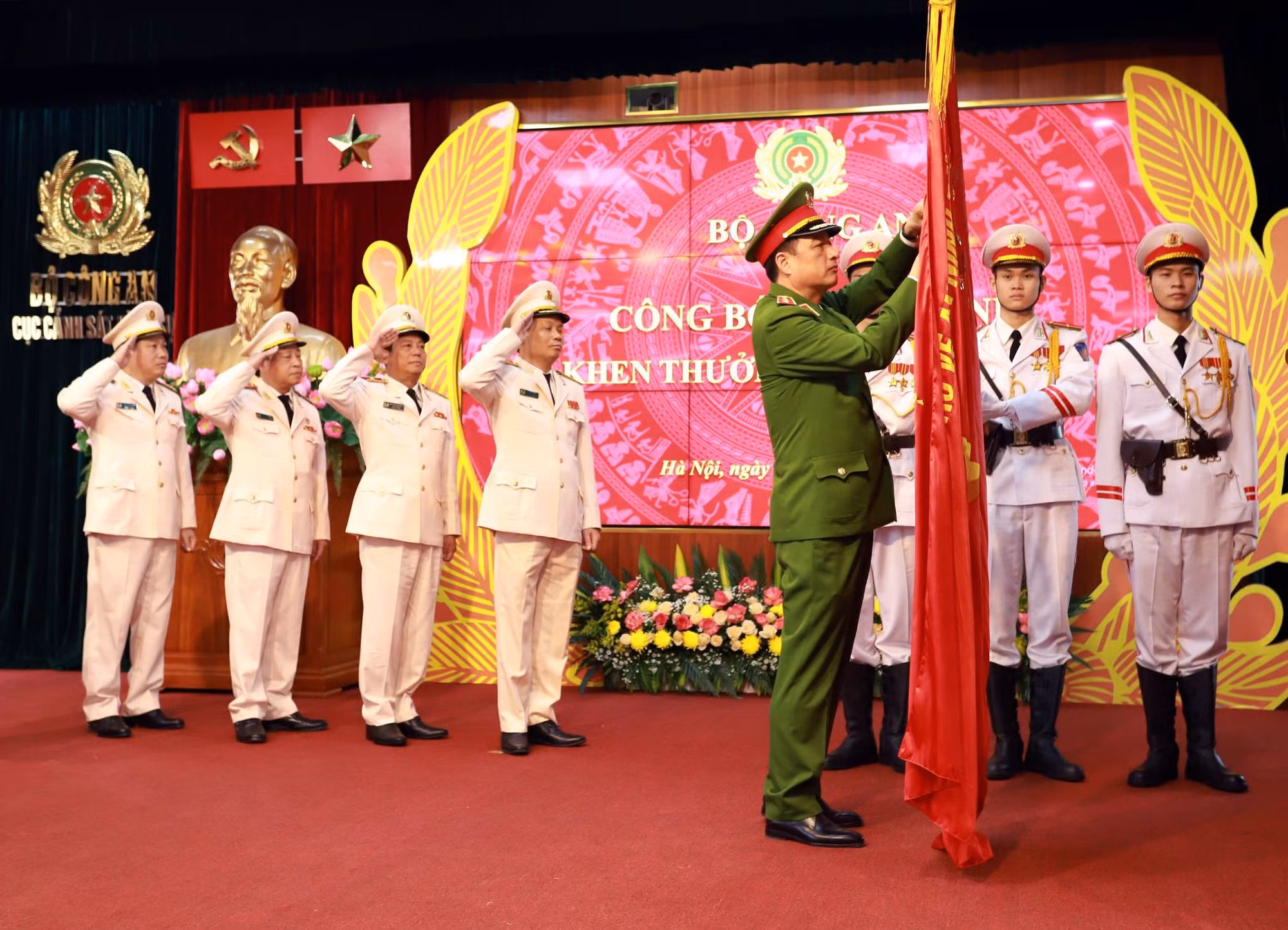Cục Cảnh sát hình sự “quả đấm thép” trên mặt trật đấu tranh phòng, chống tội phạm -0