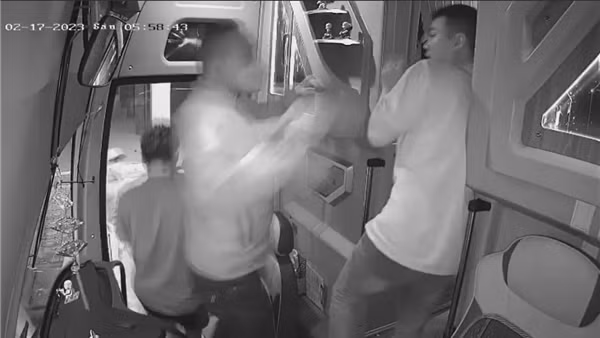Một phụ nữ lên Tik Tok tự nhận liên quan vụ tài xế Bình Minh Bus bị hành hung