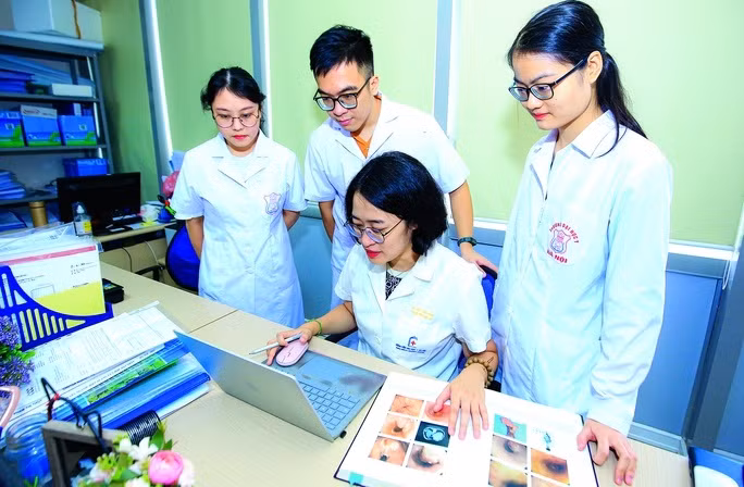 PGS.TS, bác sĩ Đào Việt Hằng: Không một thuật toán nào thay thế được quyết định của bác sĩ -0