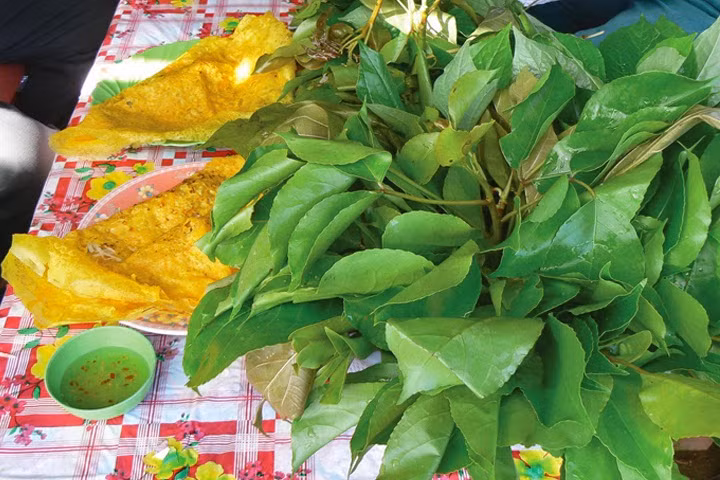 Sức hút từ “thế giới” rau rừng Núi Cấm -0