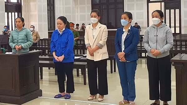 Kế toán trường mầm non đưa 2 cựu hiệu trưởng vào vòng lao lý