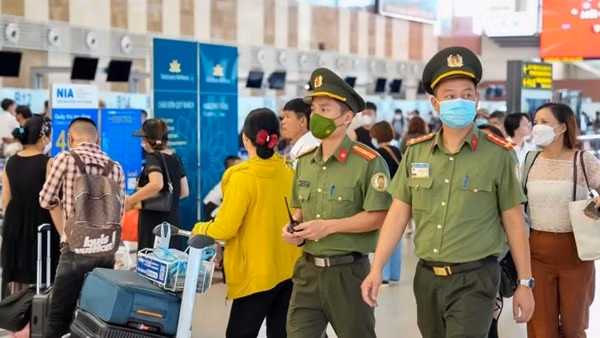 Điểm mặt các thủ đoạn buôn lậu