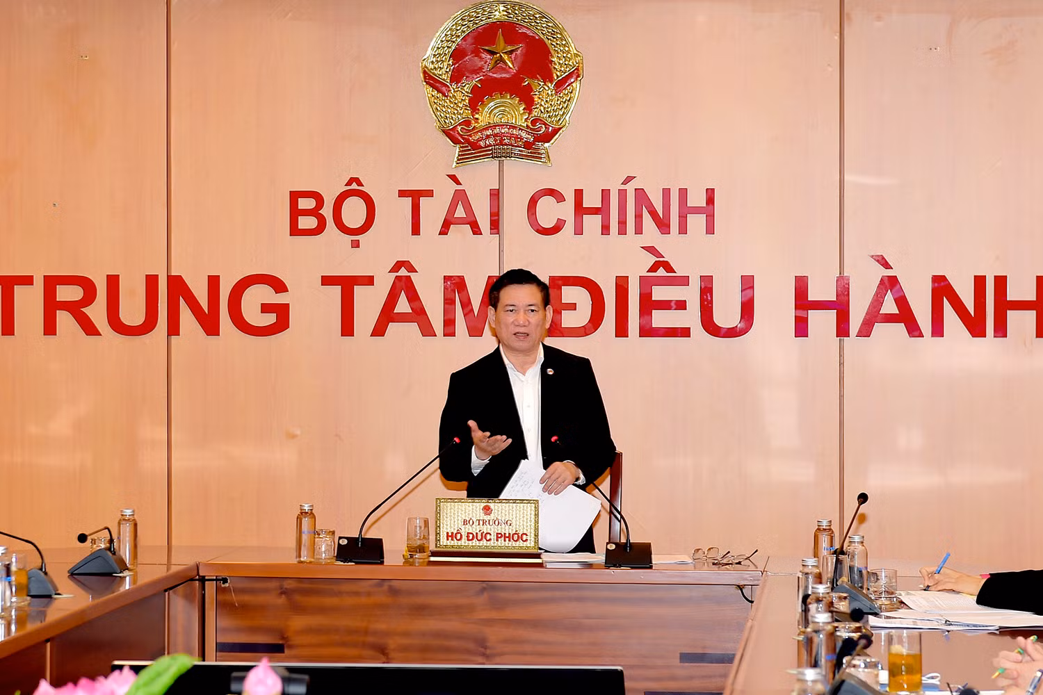 Vì sao gửi tiết kiệm “hóa” bảo hiểm nhân thọ? -0