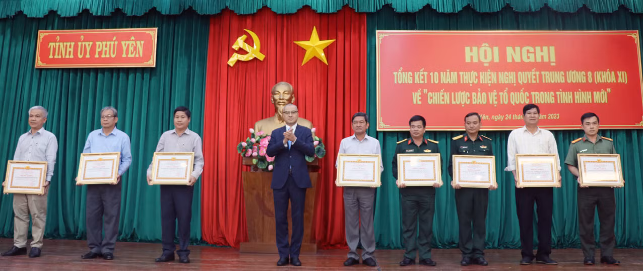  Phú Yên làm tốt hơn nữa Chiến lược bảo vệ Tổ quốc trong tỉnh hình mới -0