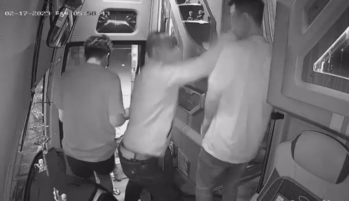 Đã làm rõ vụ việc tài xế xe khách thương hiệu Bình Minh Bus bị hành hung -1
