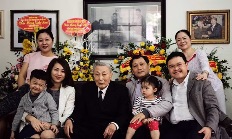 Kỷ niệm 100 năm Ngày sinh Trung tướng Đồng Sỹ Nguyên (01/3/1923-01/3/2023) -0