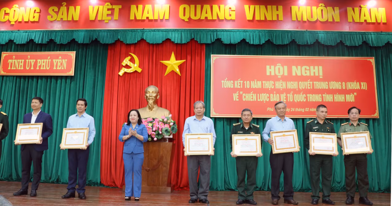  Phú Yên làm tốt hơn nữa Chiến lược bảo vệ Tổ quốc trong tỉnh hình mới -0