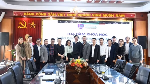 Tận dụng sức mạnh của ChatGPT thay vì "né tránh"