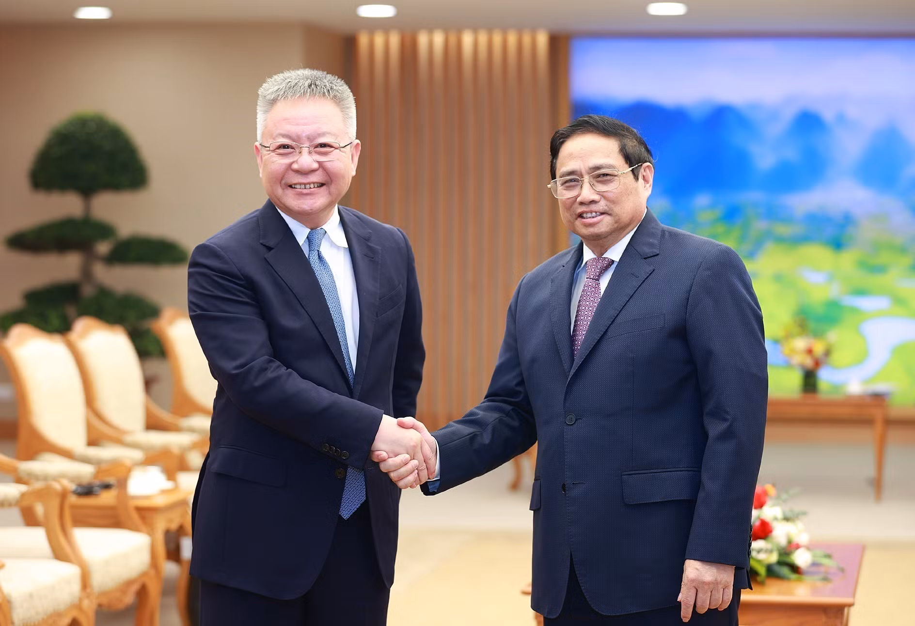vna_potal_thu_tuong_pham_minh_chinh_tiep_bi_thu_tinh_uy_hai_nam_trung_quoc_6595800.jpg -0